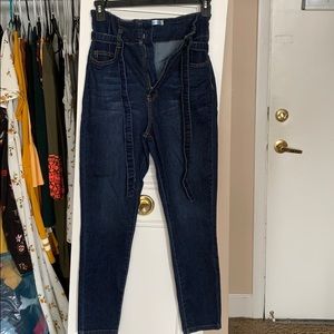 Dark high waist jeans.